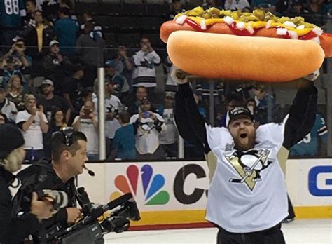 hotdog phil kessel.
